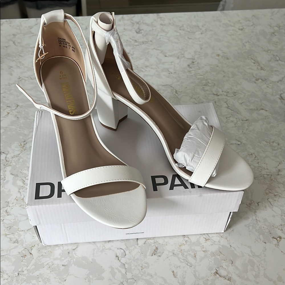 Elegant White Heeled Sandals